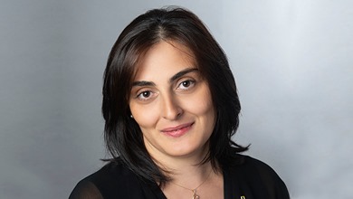 ნათია ხულუზაური